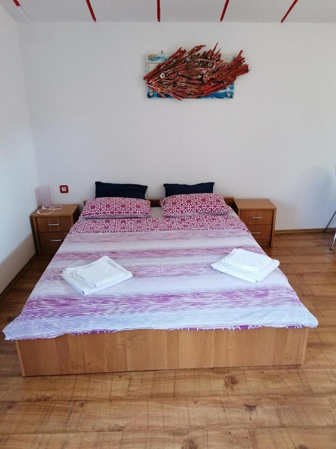 רוביני Nice Studio Near Centar+Free Parking מראה חיצוני תמונה